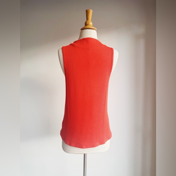 NWT J. CREW Women's Red Ribbed Bateau Tank Size XXL - Picture 3 of 4